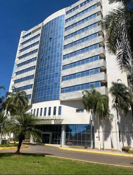 Flat Em Brasilia - Go Inn דירה